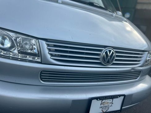 Used 2002 Volkswagen Eurovan GLS FWD image 9