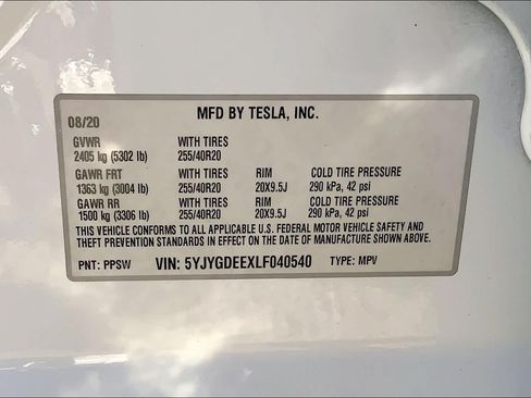 Used 2020 Tesla Model Y Long Range AWD/4WD image 34
