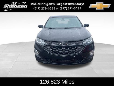 Used 2019 Chevrolet Equinox LT image 2