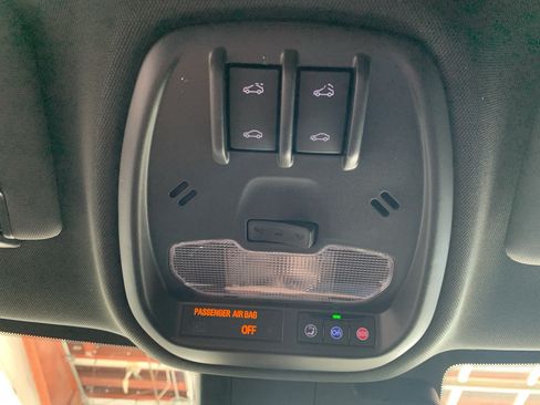 New 2026 Chevrolet Trax RS w/ Sunroof Package FWD image 27