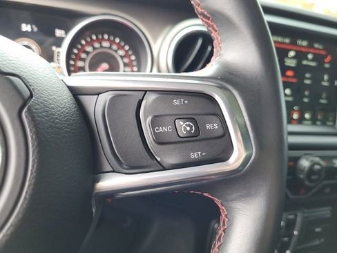 Used 2018 Jeep Wrangler Unlimited Rubicon image 17