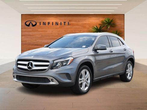Used 2016 Mercedes-Benz GLA 250 image 1