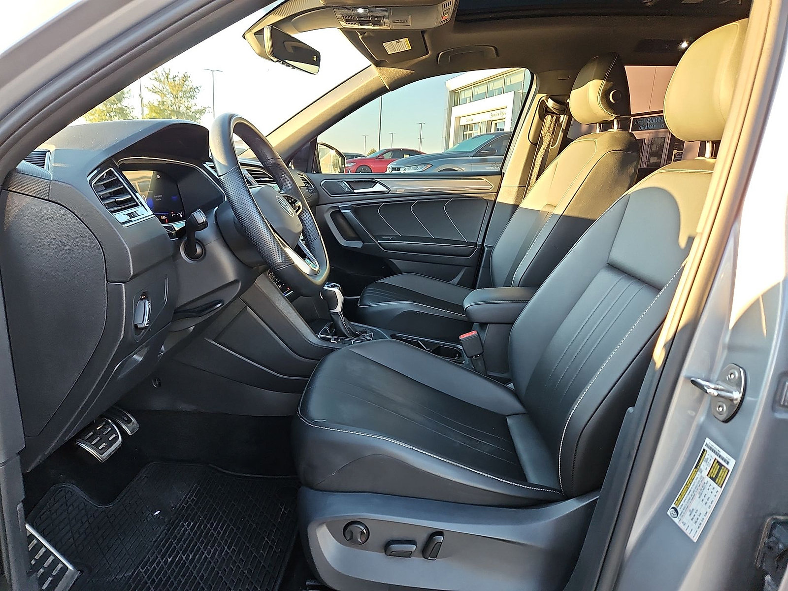 Certified 2024 Volkswagen Tiguan SE R-Line FWD image 16