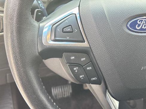 Used 2019 Ford Edge SEL w/ Equipment Group 201A AWD/4WD image 30
