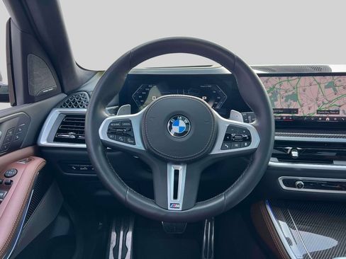 Used 2024 BMW X5 M60i AWD/4WD image 17