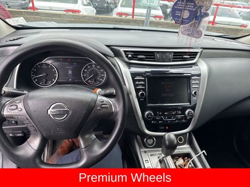 Used 2020 Nissan Murano S w/ Technology Package image 8