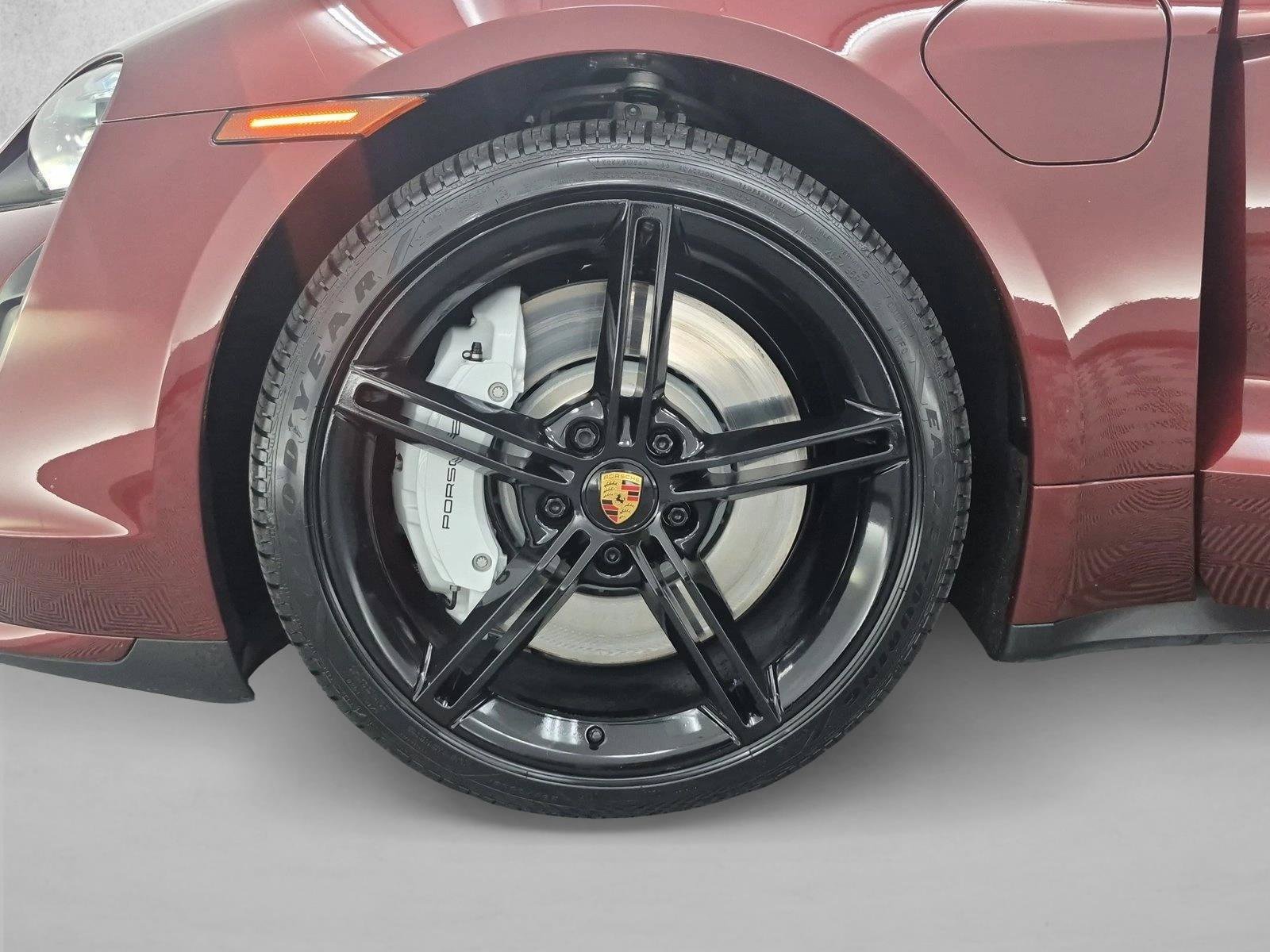 Certified 2021 Porsche Taycan Turbo AWD/4WD image 27