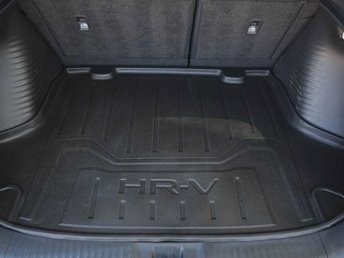 Used 2024 Honda HR-V Sport image 27