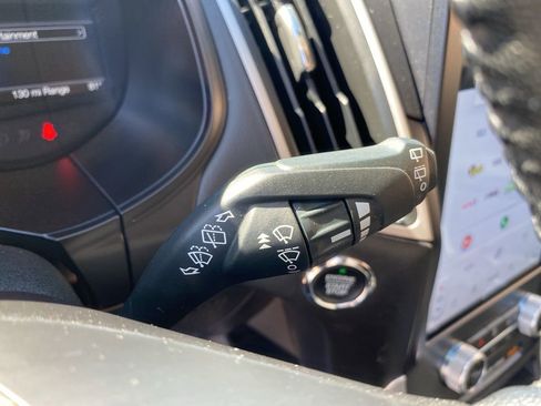 Certified 2023 Ford Edge SEL image 27