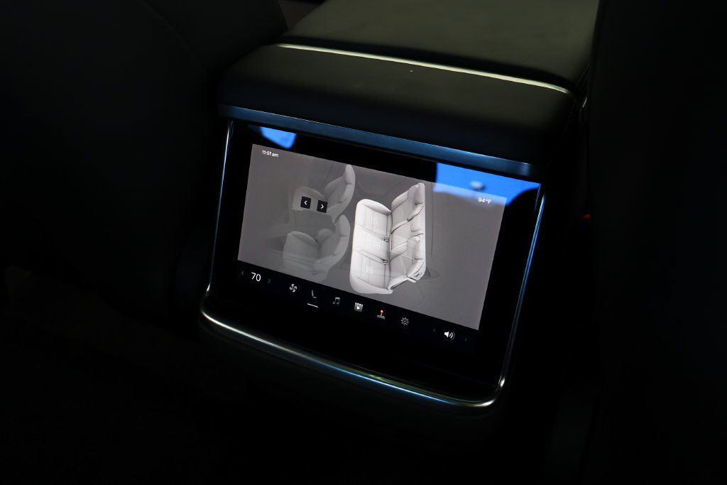 Used 2022 Tesla Model S AWD/4WD image 24
