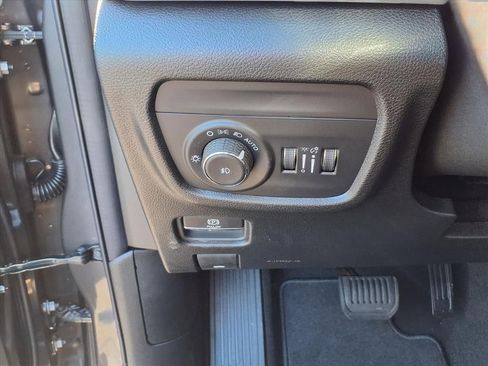 New 2025 Jeep Grand Cherokee L Limited AWD/4WD image 13