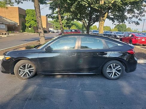 Used 2024 Honda Civic LX image 5