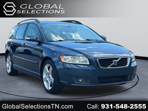 Used 2008 Volvo V50 2.4i image 1