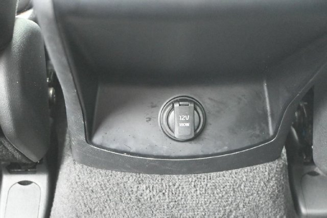 Used 2026 Kia Sorento S FWD image 13