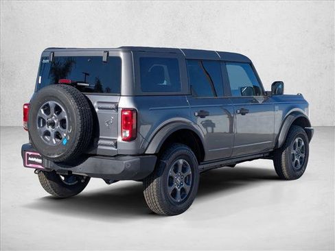 New 2025 Ford Bronco Big Bend image 2