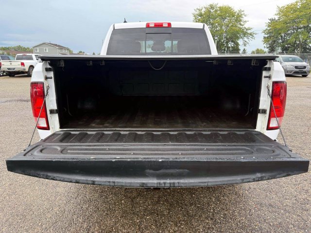Used 2016 RAM 1500 Outdoorsman AWD/4WD image 12