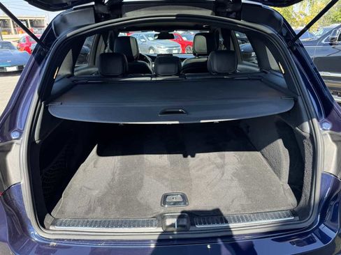 Used 2019 Mercedes-Benz GLC 300 4MATIC w/ AMG Line image 45