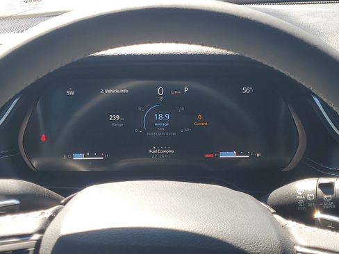 Used 2024 Jeep Grand Cherokee L Altitude image 17