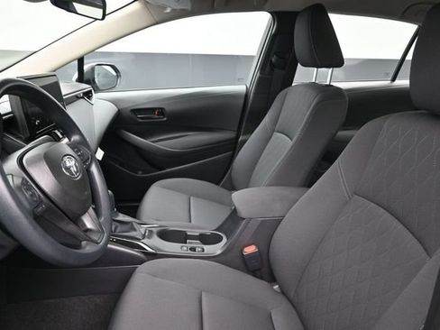 Certified 2026 Toyota Corolla LE FWD image 24