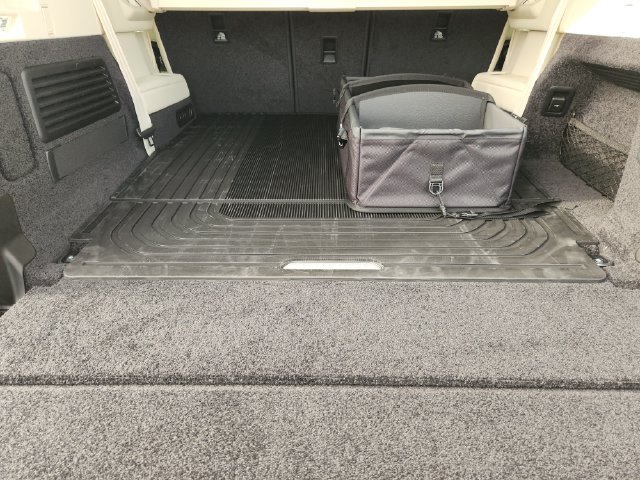 New 2027 Land Rover Range Rover Long Wheelbase SE AWD/4WD image 30