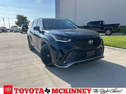 Used 2023 Toyota Highlander XSE