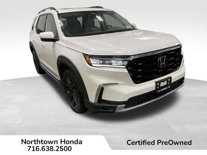 Used 2025 Honda Pilot Touring