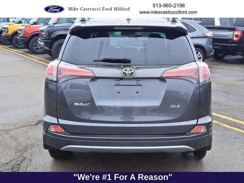 Used 2018 Toyota RAV4 XLE image 4
