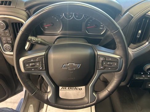 Used 2022 Chevrolet Silverado 1500 RST image 18