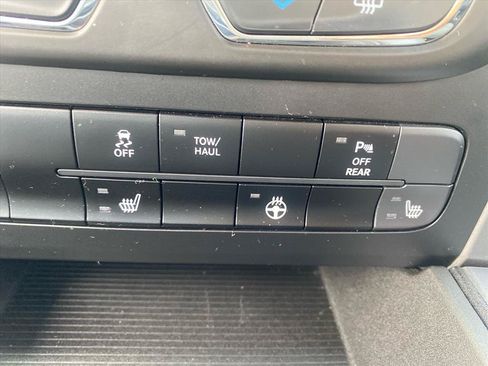 Used 2023 RAM 1500 Warlock AWD/4WD image 13