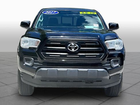 Used 2017 Toyota Tacoma SR w/ SR Convenience Package RWD image 4