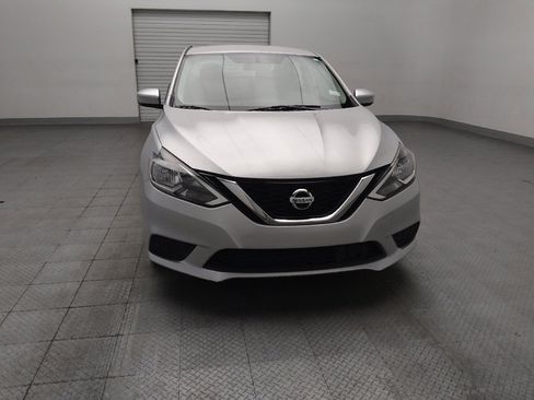 Used 2019 Nissan Sentra SV FWD image 14