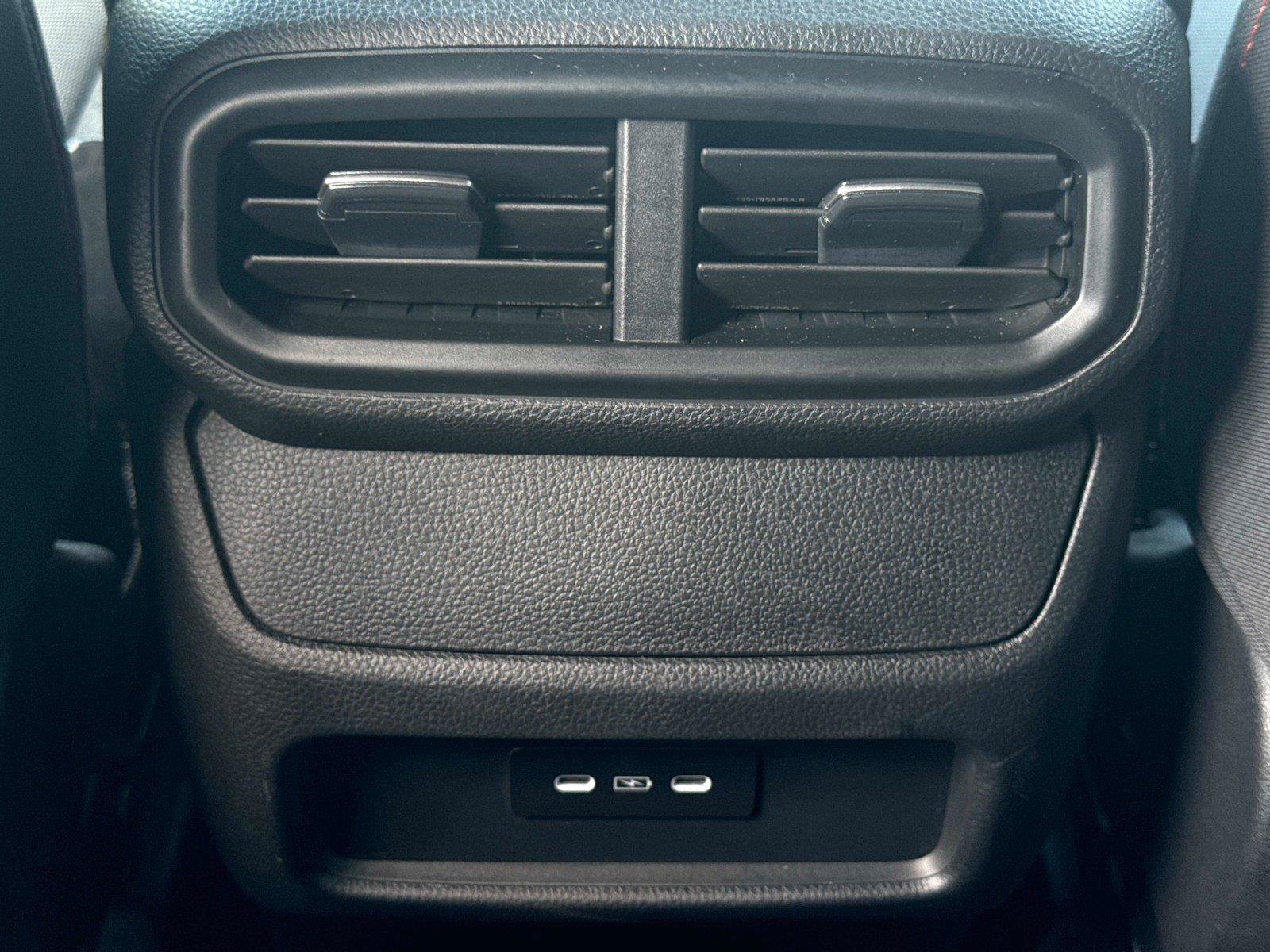 Certified 2025 Honda Pilot Sport image 16