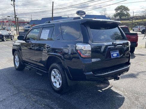 Used 2023 Toyota 4Runner SR5 Premium w/ Moonroof Package image 7