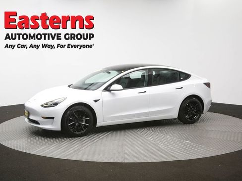 Used 2023 Tesla Model 3 Standard Range RWD image 52