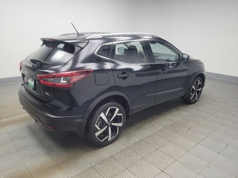 Used 2022 Nissan Rogue Sport SL w/ Premium Package image 10