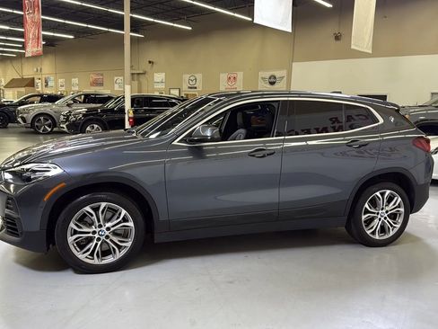Used 2021 BMW X2 sDrive28i image 4