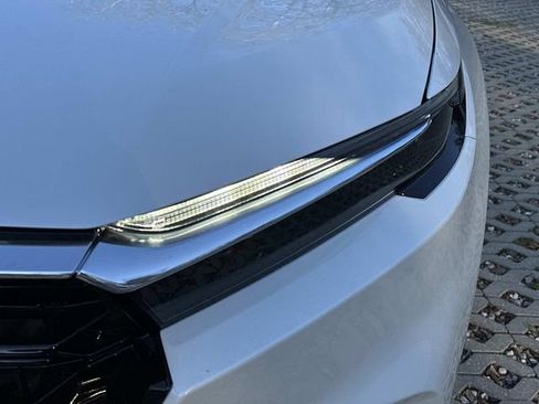 New 2026 Honda CR-V EX-L image 9