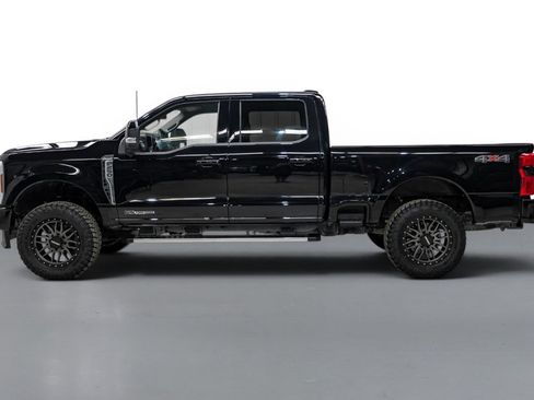 Used 2025 Ford F250 Lariat AWD/4WD image 10