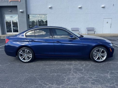 Used 2017 BMW 330i Sedan image 7