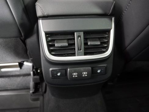 Used 2022 Subaru Outback Limited image 33