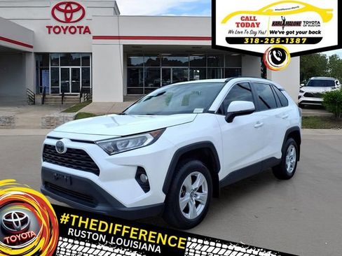 Used 2021 Toyota RAV4 XLE FWD image 1