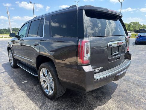 Used 2016 GMC Yukon Denali w/ Open Road Package AWD/4WD image 6