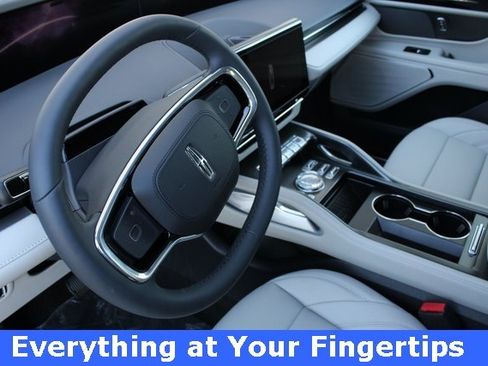 New 2026 Lincoln Nautilus Premier image 24