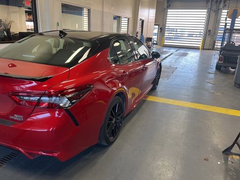 Used 2022 Toyota Camry XSE w/ Cold Weather Package image 4