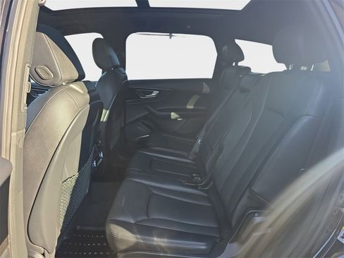 Used 2019 Audi Q7 3.0T Premium Plus w/ Premium Plus Package image 15