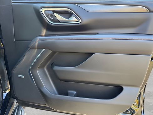 Used 2022 Chevrolet Tahoe RST image 9