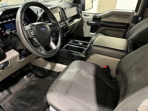 Used 2017 Ford F150 XL w/ Equipment Group 101A Mid AWD/4WD image 13