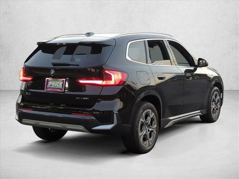 Used 2025 BMW X1 xDrive28i AWD/4WD image 5