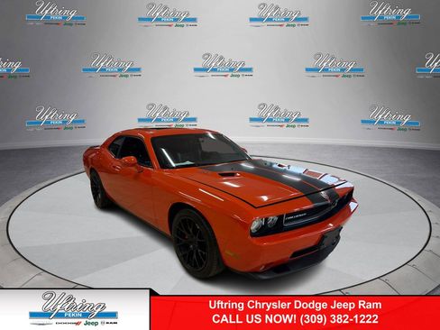 Used 2009 Dodge Challenger SRT8 w/ SRT Option Group II image 1