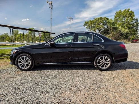Used 2018 Mercedes-Benz C 300 4MATIC Sedan image 9